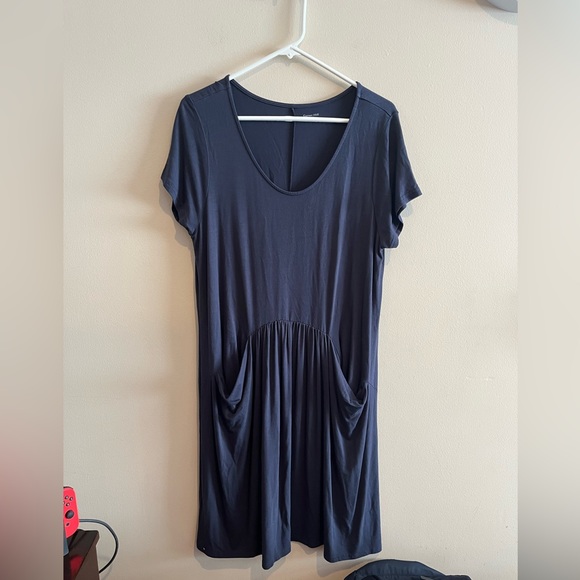 Garnet Hill Dresses & Skirts - 🍍 3/$10 Garnet Hill jersey dress size L